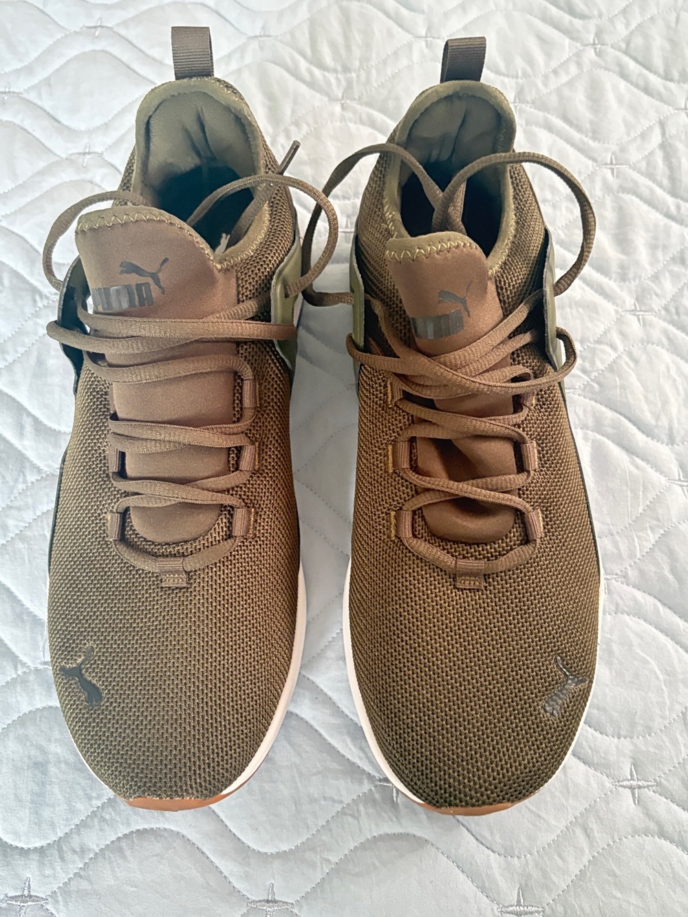 Puma Men's Olive Green Knit Athletic Sneakers